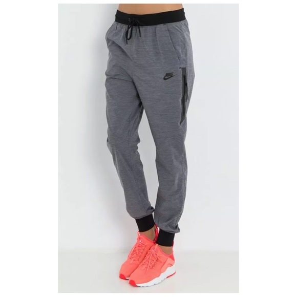nike grey joggers medium